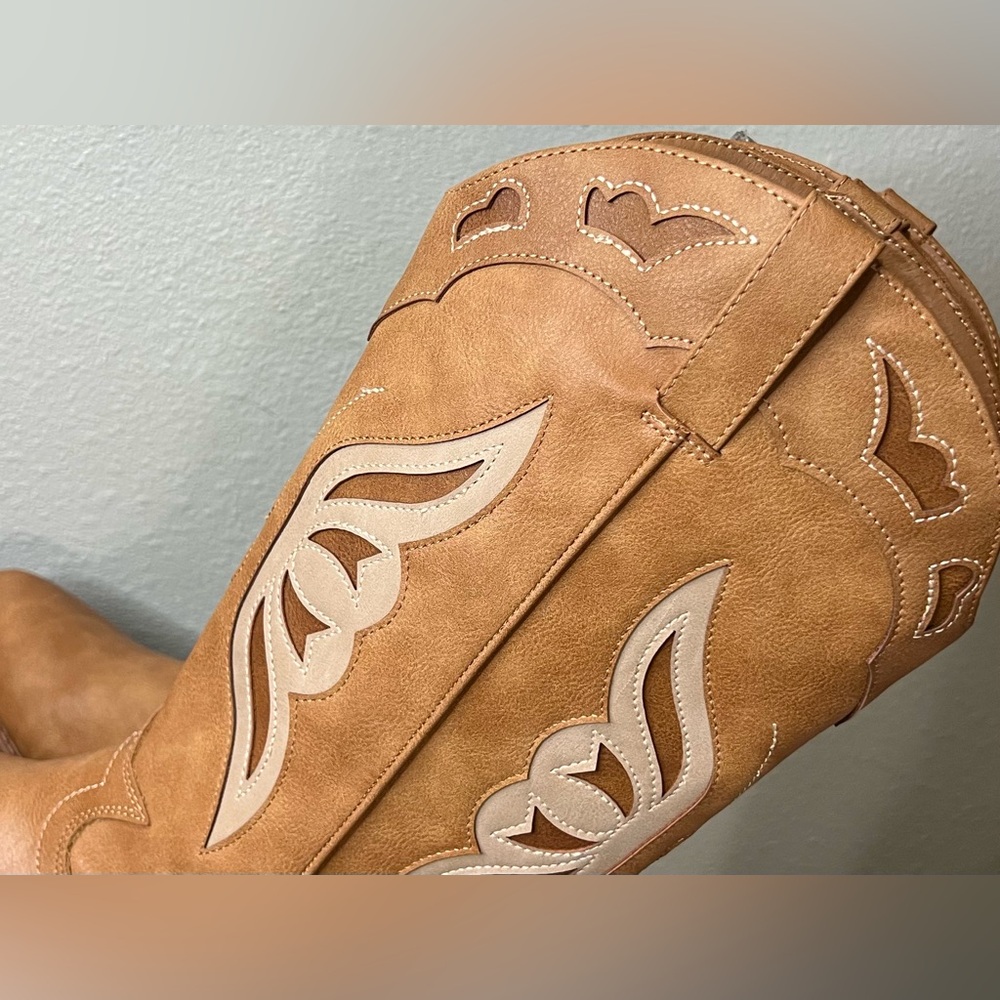 NEW Madden NYC Butterfly Western Boots Cowboy Cowgirl Farmhouse Heel Trendy Chic - Picture 3 of 11